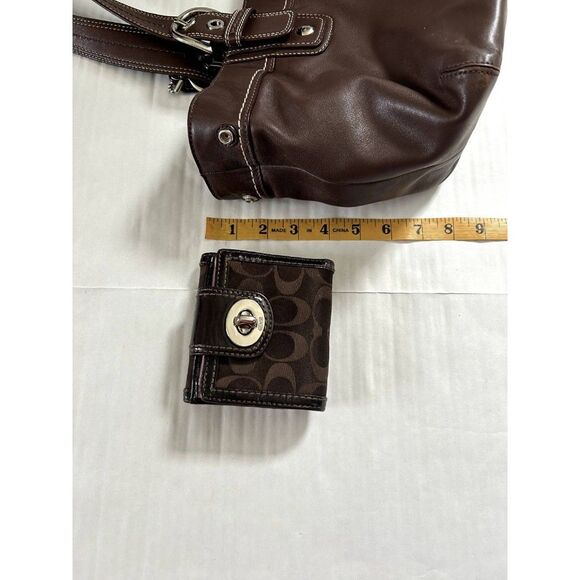 Coach Brown Leather Soho Tote Shoulder Bag and Bifold Signature Wallet Set - Picture 5 of 16